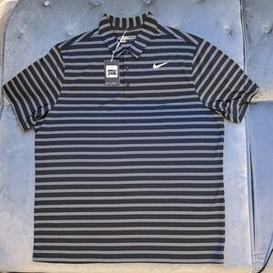 Men’s Nike polo. XXL